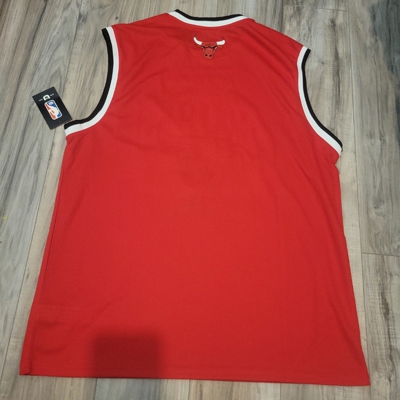 NWOT NBA Chicago‎ Bulls Jersey Mens XL Red Stitched Crewneck Sleeveless Pullover - Picture 8 of 11